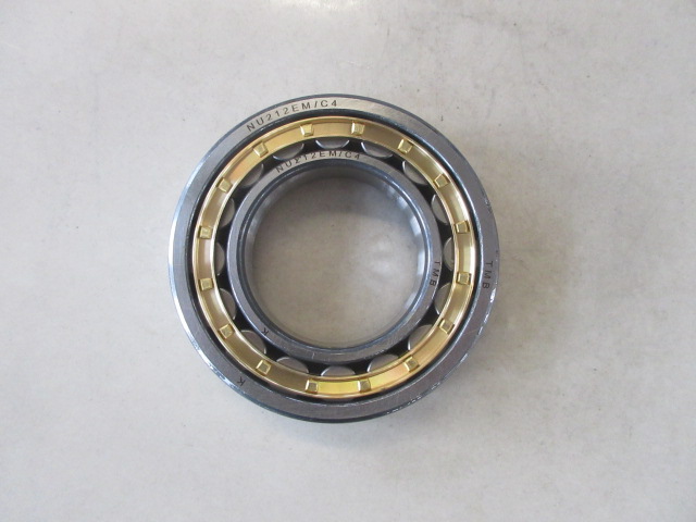 Подшипник роликовый в КПП 06042-00212/GB283-NU212C4